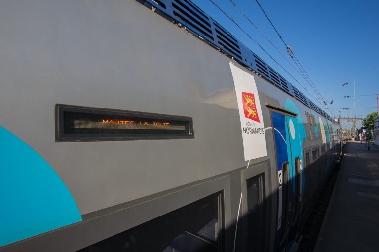 Trains directs Paris – Mantes : l’Île-de-France fait pression