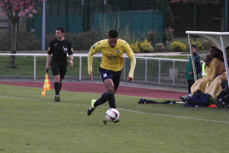 National 2 : un nouveau nul pour Poissy, une nouvelle défaite pour Mantes