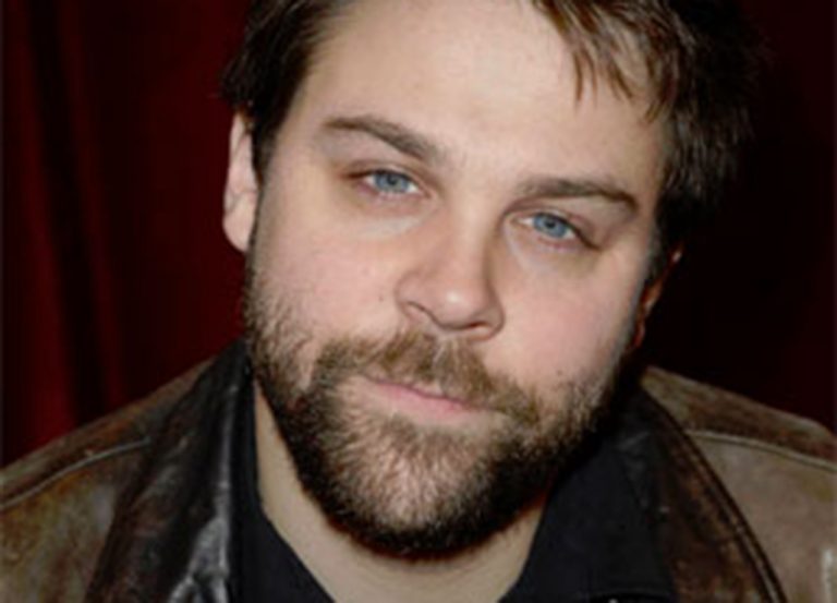 Arthur Jugnot apprend la vie de père à l’espace Maurice Béjart