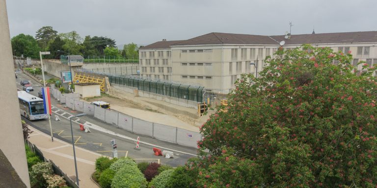 Le maintien de la prison en centre-ville rejeté