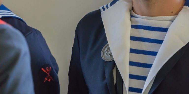 Les premiers insignes remis aux élèves de la préparation plongeur