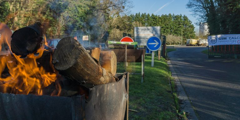 Calcia : retrait des autorisations de la carrière demandé