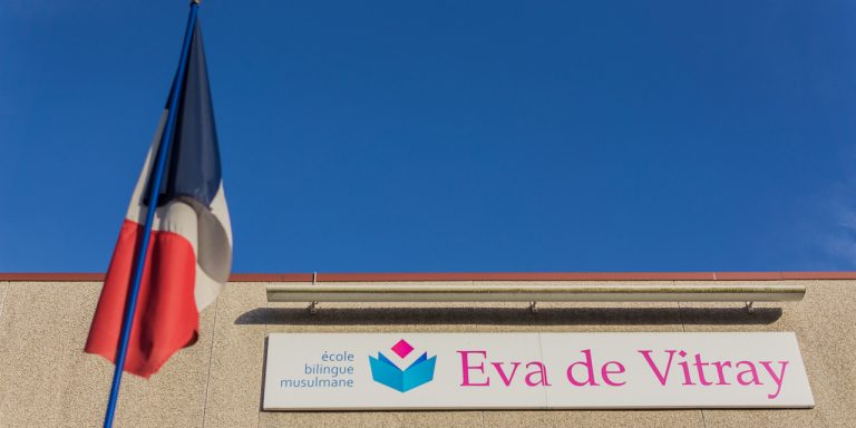 Le groupe scolaire Eva de Vitray en deuil
