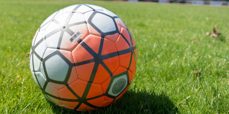 Le FC Mantois réussit sa rentrée, l’OFC Les Mureaux accroché