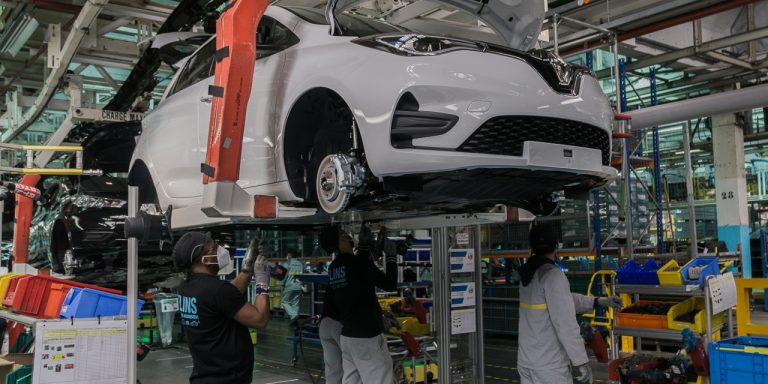 Renault-Flins, le virage vers l’économie circulaire désormais acté
