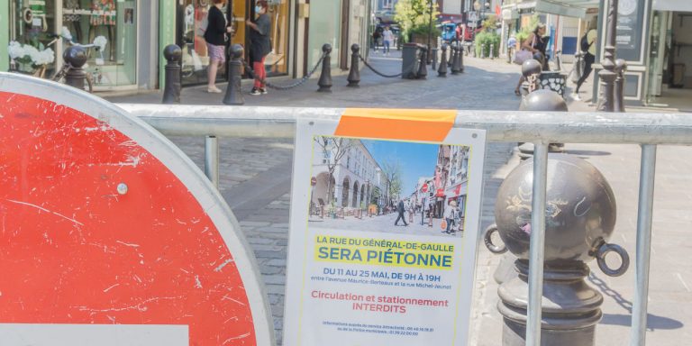 La rue du général de Gaulle rendue piétonne