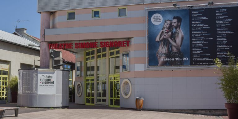 Calogero, Fabrice Éboué, Murray Head… Le théâtre Simone Signoret dévoile sa programmation