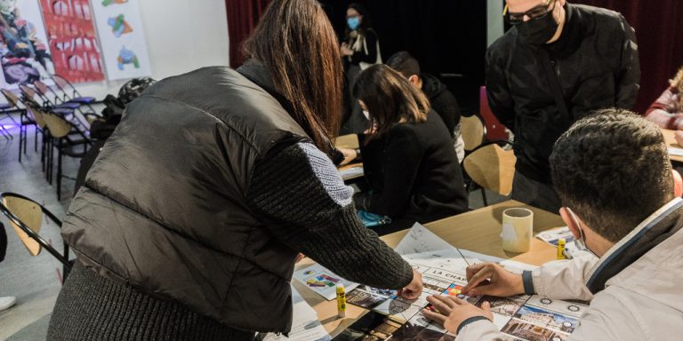 Des jeunes découvrent les métiers d’arts du château de Versailles