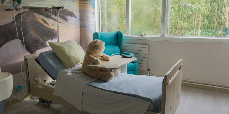 Des chambres d’hôpital repensées pour faciliter le soin des enfants