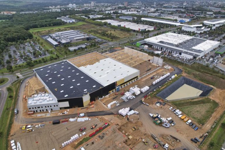 19 000 m², une centaine d’emplois… France Boissons arrive au parc d’activité Mantes-Buchelay
