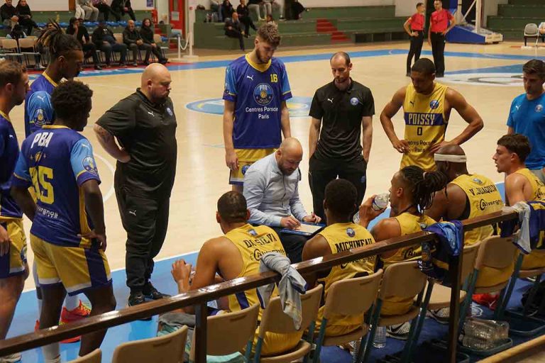 Poissy s’enfonce après deux défaites en 4 jours