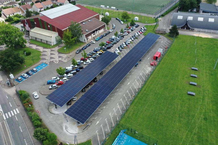 Bientôt une centrale photovoltaïque « inédite » en France
