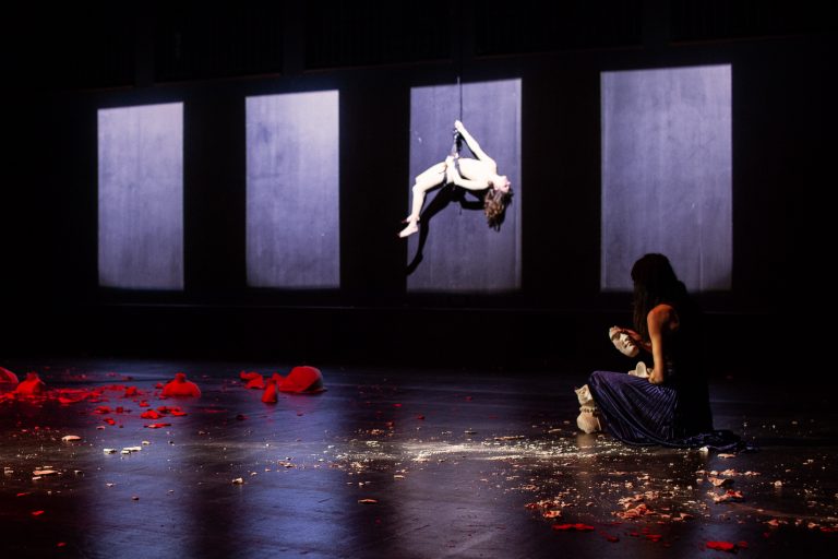 Quand le théâtre est politique