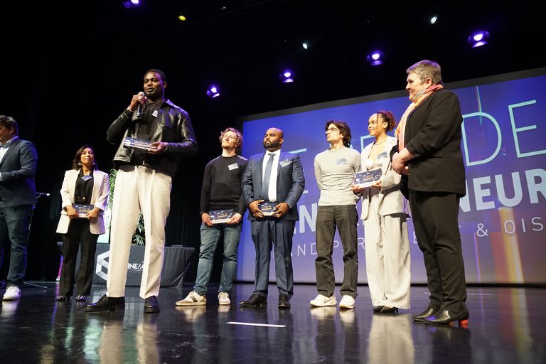 Le Prix de l’entrepreneur revient à Balla N’Diaye et ses objets décoratifs imprimés en 3D