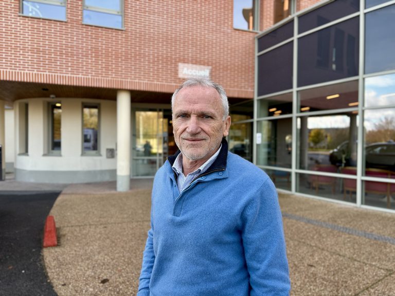 Avec « Stop ballons », le directeur de la clinique du Val-Fourré veut sensibiliser aux dangers du protoxyde d’azote