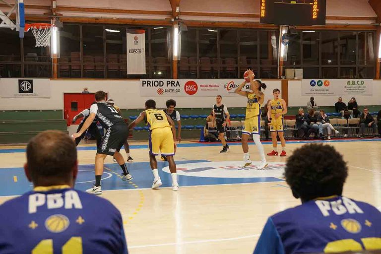 NM1 : L’attaque des Jaunes et Bleus en berne face à Vitré