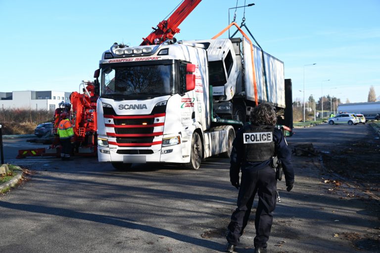 Les épaves de la rue des Osiers ont été enlevées