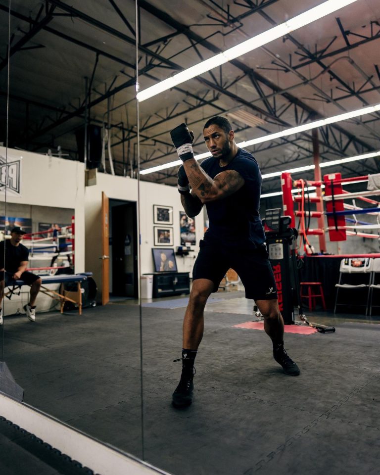 Tony Yoka partage son expérience à Mantes-la-Jolie
