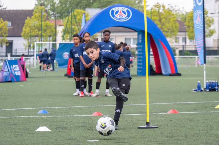 Le PSG propose des entraînements « comme les pros » pour les jeunes