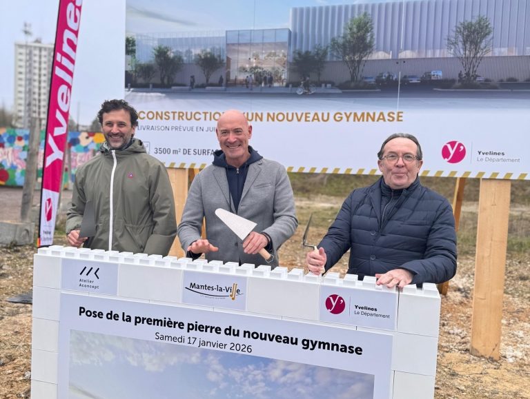 Une première pierre symbole de résurrection pour le gymnase Aimé Bergeal