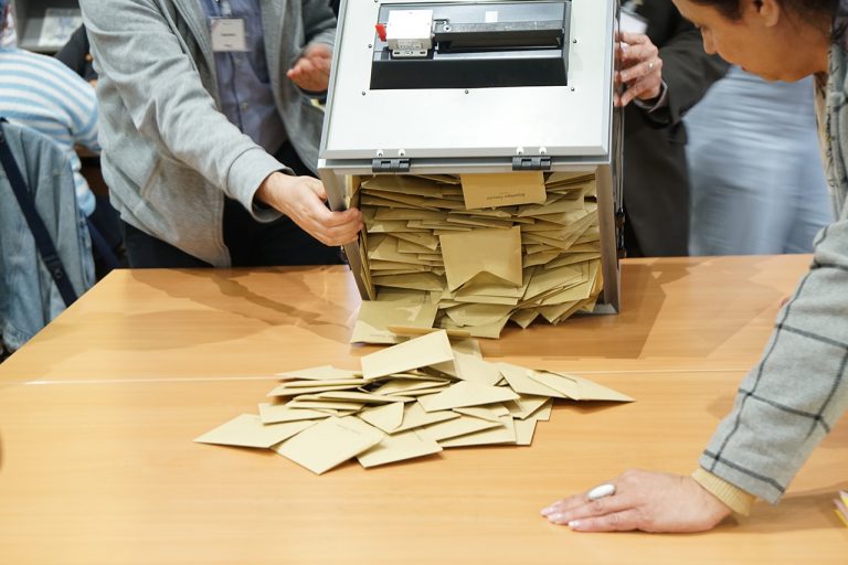 Municipales 2026 : Entre surprises, victoires nettes et ballotages, la Vallée de Seine a rendu son verdict