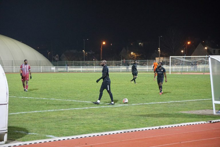 R1 : Le FC Mantois peut s’en mordre les doigts