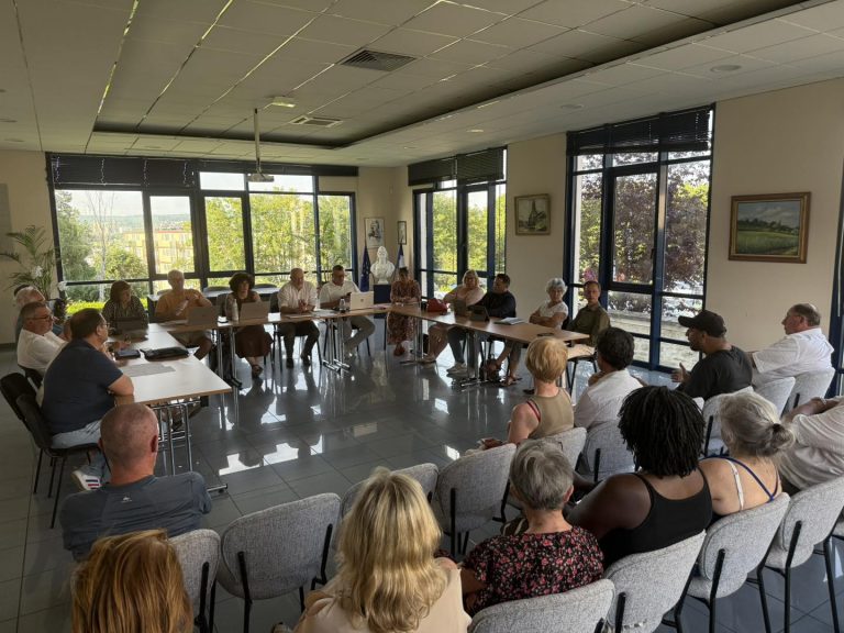 La municipalité ouvre sa commission urbanisme au public