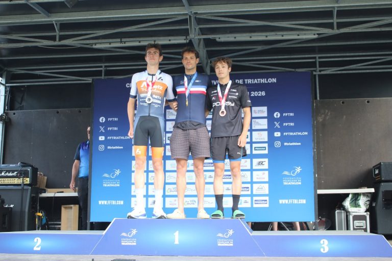 Le Poissy Triathlon rafle des titres chez les seniors et brille chez les jeunes